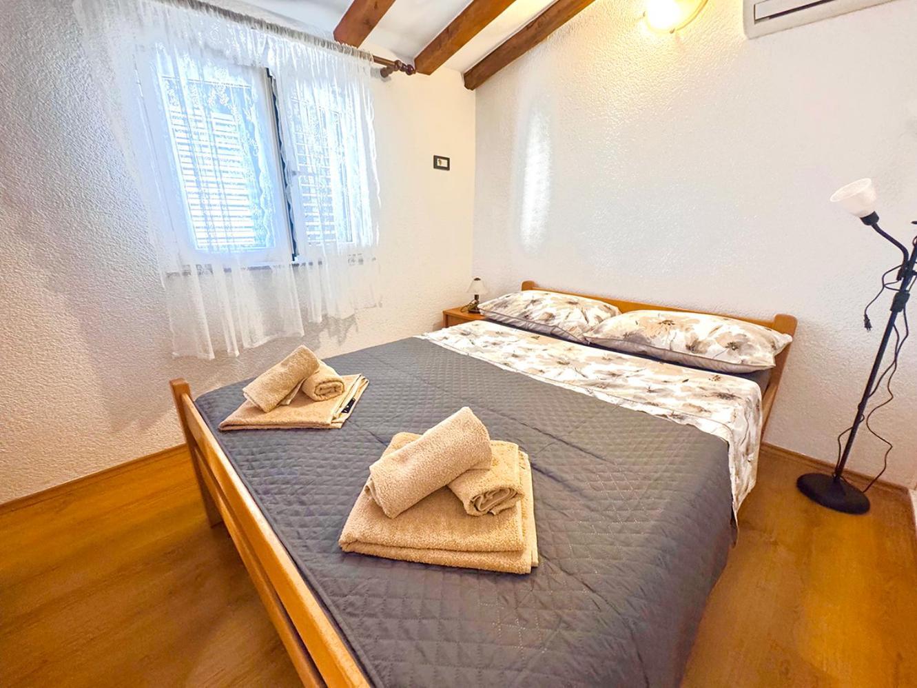 Apartments Ares Rovinj Exterior foto
